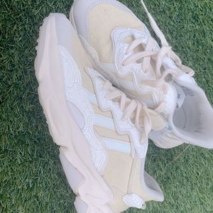 adidas Ozweego Mens Disney The Little Mermaid